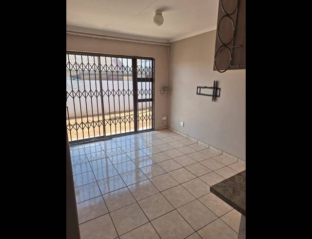 3 BEDROOM PROPERTY TO RENT IN WITPOORTJIE